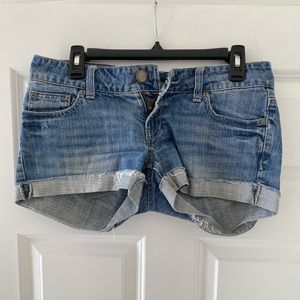 AMERICAN EAGLE denim shorty shorts